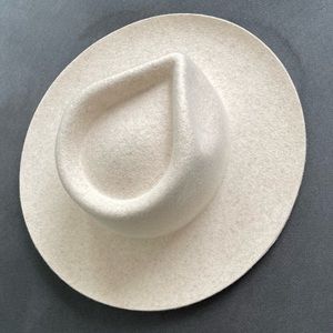 Gigi Pip Zephyr Rancher in Mix Ivory size XS.